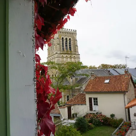 Ivy House L'Isle-Jourdain (Vienne)